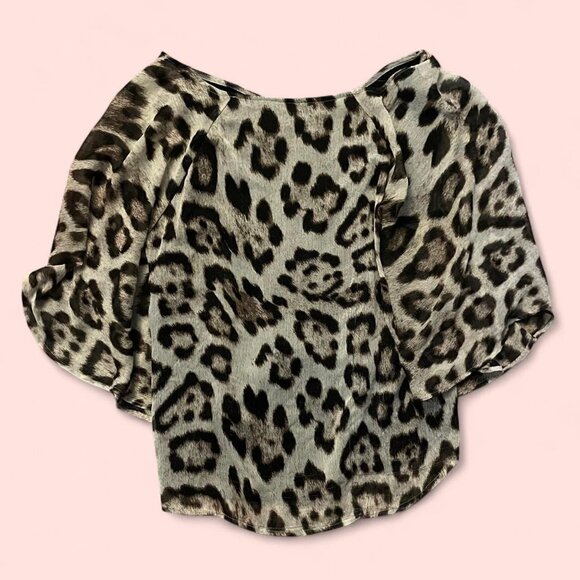 leopard print off the shoulder blouse - Picture 2 of 3